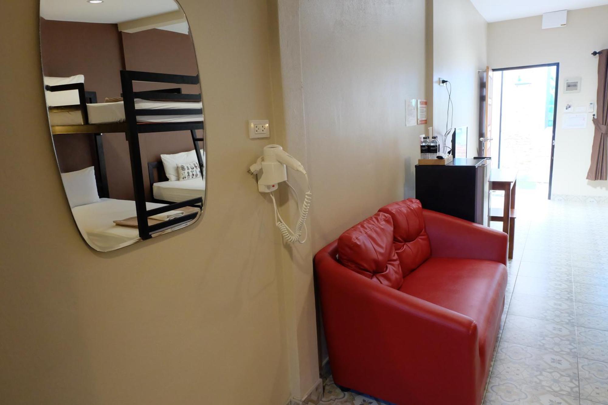 Warmwell Hostel Ban Chuk Kum Dış mekan fotoğraf