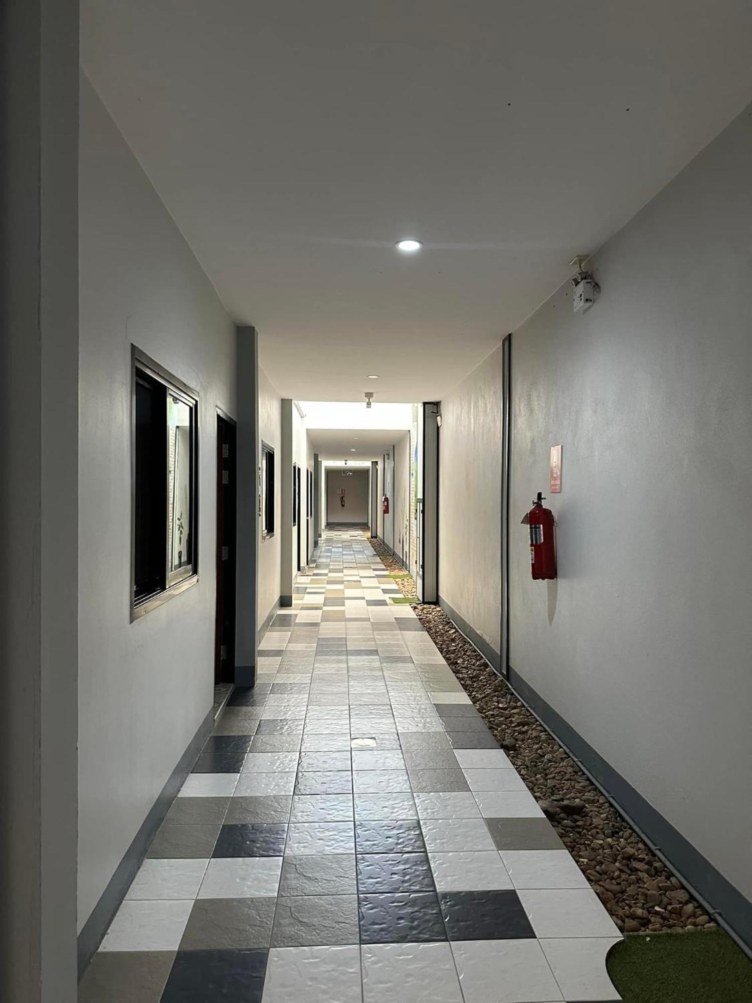Warmwell Hostel Ban Chuk Kum Dış mekan fotoğraf