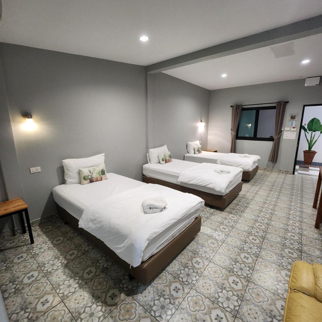 Warmwell Hostel Ban Chuk Kum Dış mekan fotoğraf